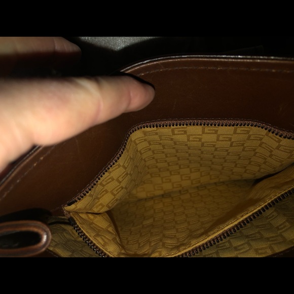 Authentic Vintage Distressed Gucci Bag - Picture 13 of 13